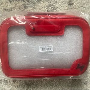 NWT Lug stagecoach in poppy red